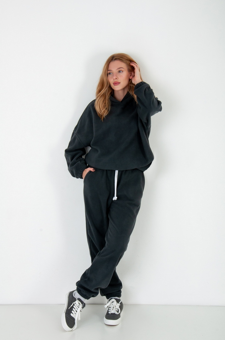 Костюм жіночий